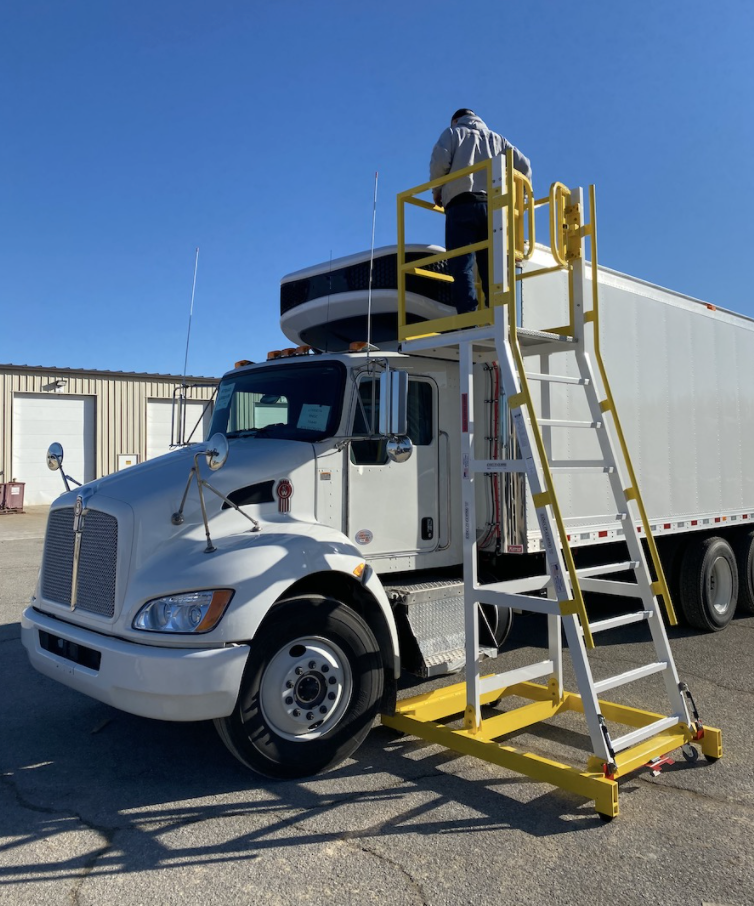 this image shows trailer repair in Lodi, CA